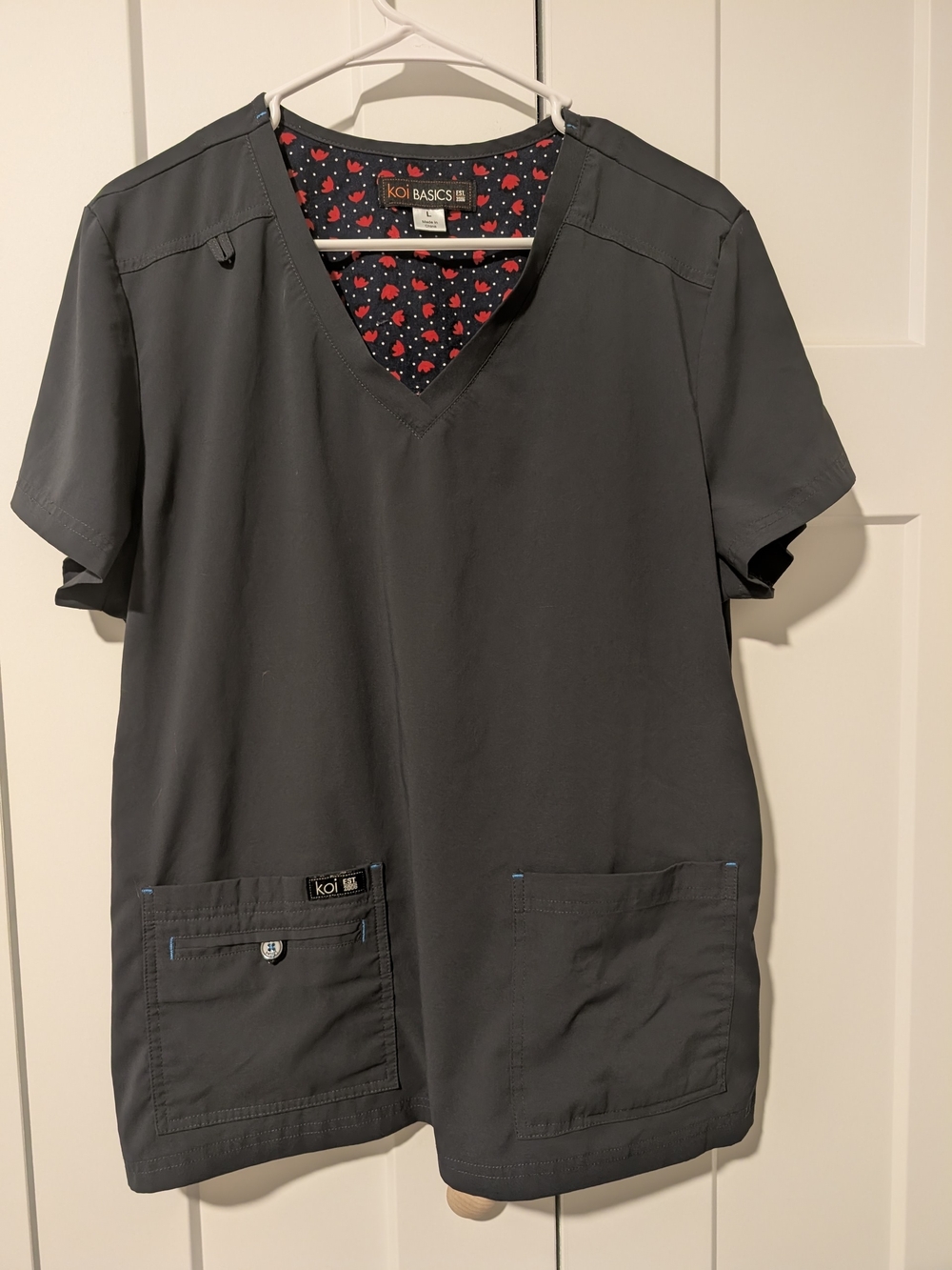 koi Basics Women's Dark Gray V-Neck Scrub Top with Red Interior Print